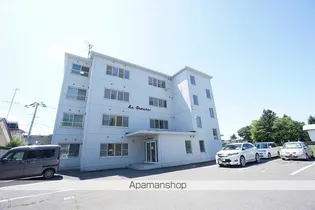 ラ・セマーナ【1階】の外観